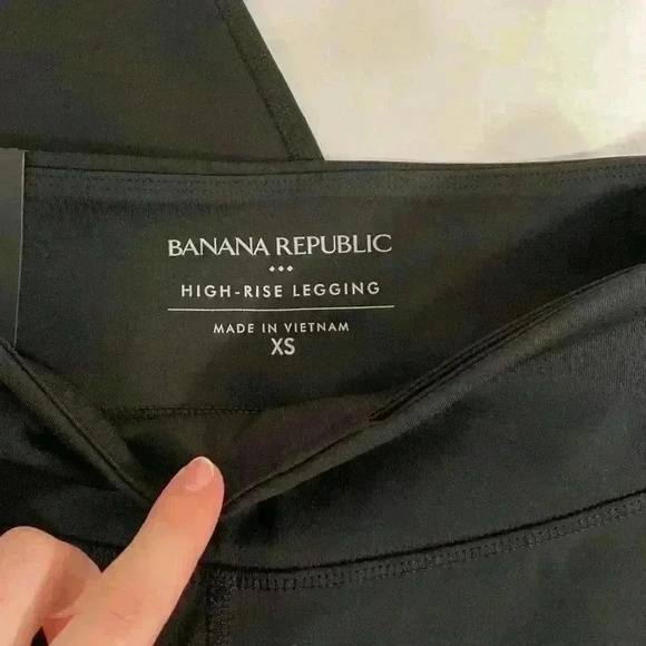 Banana Republic Petite Performance Legging - Picture 7 of 8